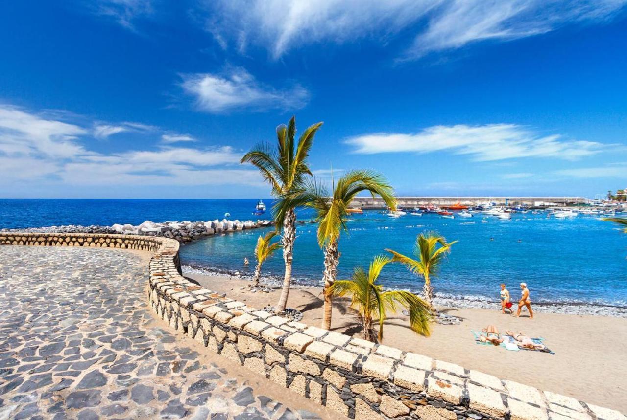 Beautiful Renovated Apartment With Air Conditioning Just Steps From The Sea In Playa San Juan Екстериор снимка